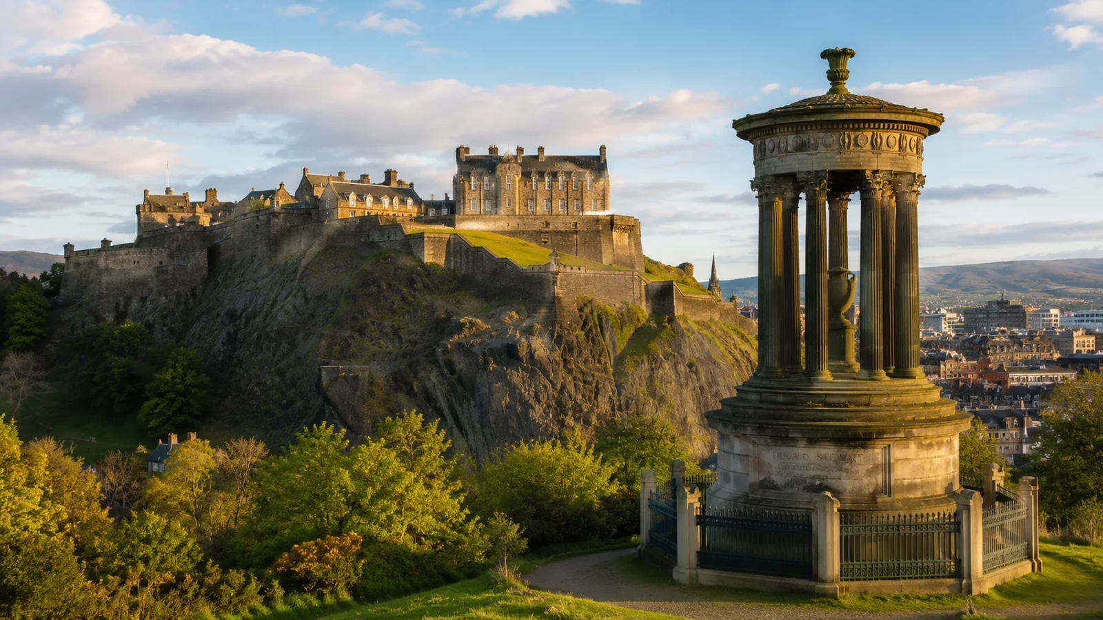Things to Do in Edinburgh: Best Attractions and Local Travel Tips