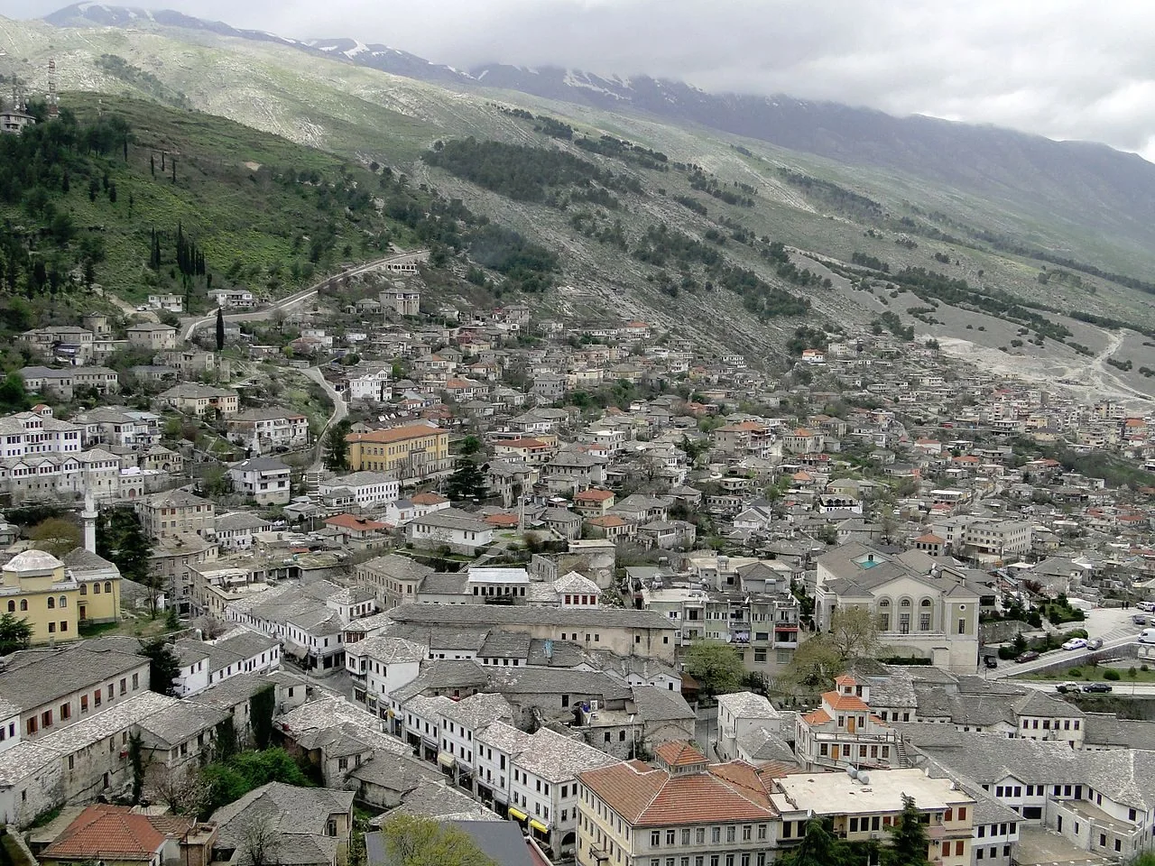 Pamje e qytetit Gjirokastër