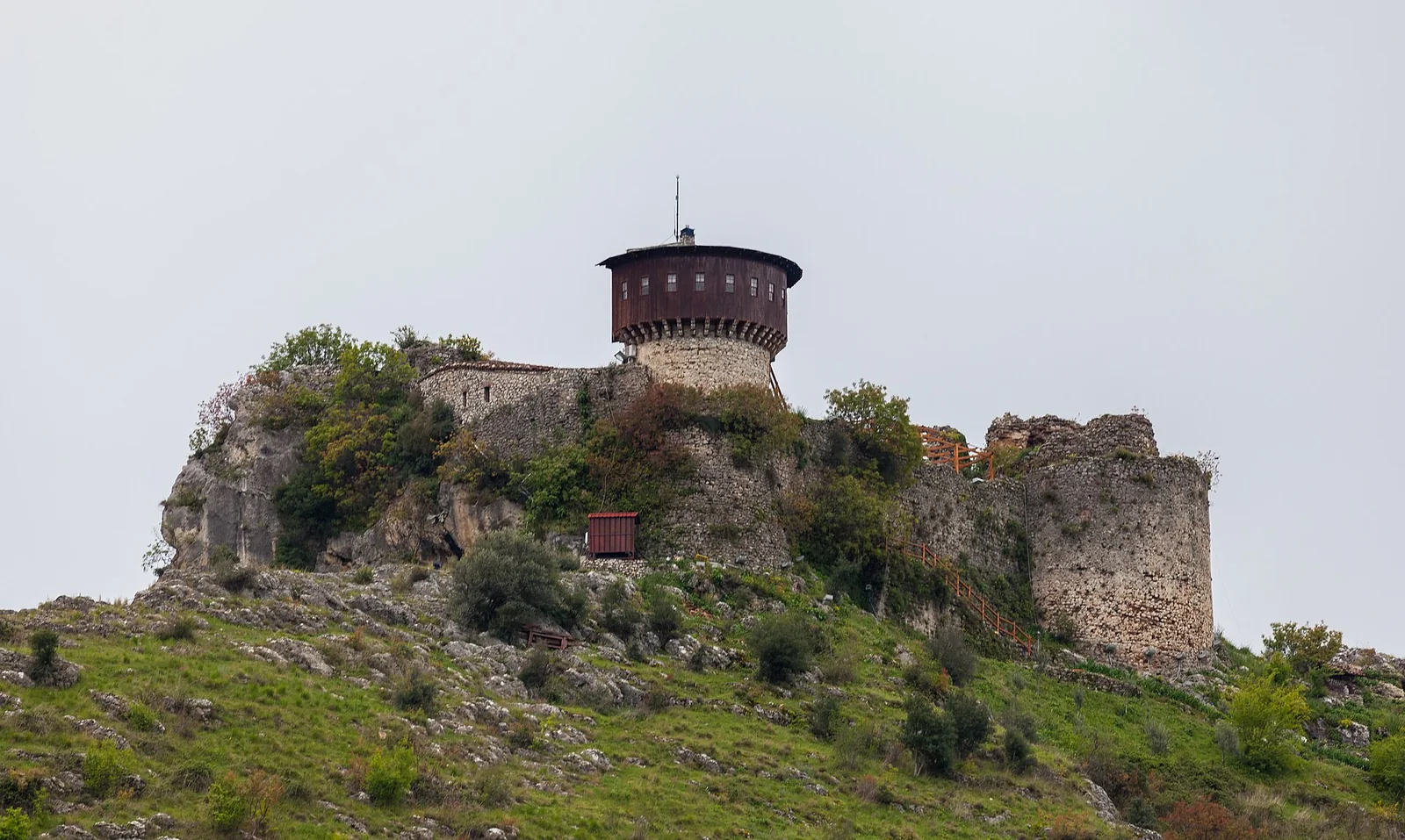 Pamje e qytetit Tirana 5